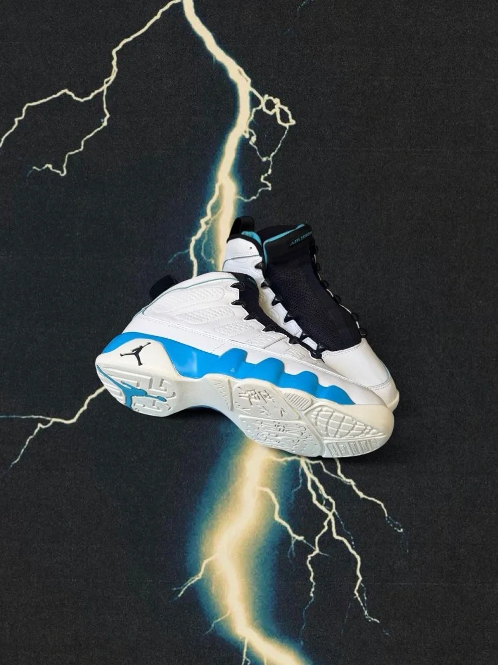 Air Jordan 9 Retro Boot NRG University Blue